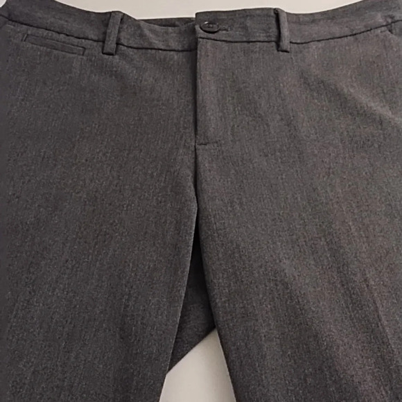 Eddie Bauer Flat Front, Watch pocket, Side & back pockets, Straight leg Trousers - Picture 4 of 11